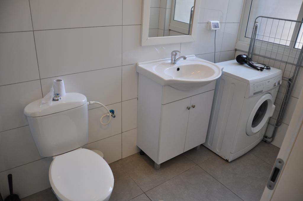 Isra Home Rothschild 8-2 Apartment バト・ヤム エクステリア 写真