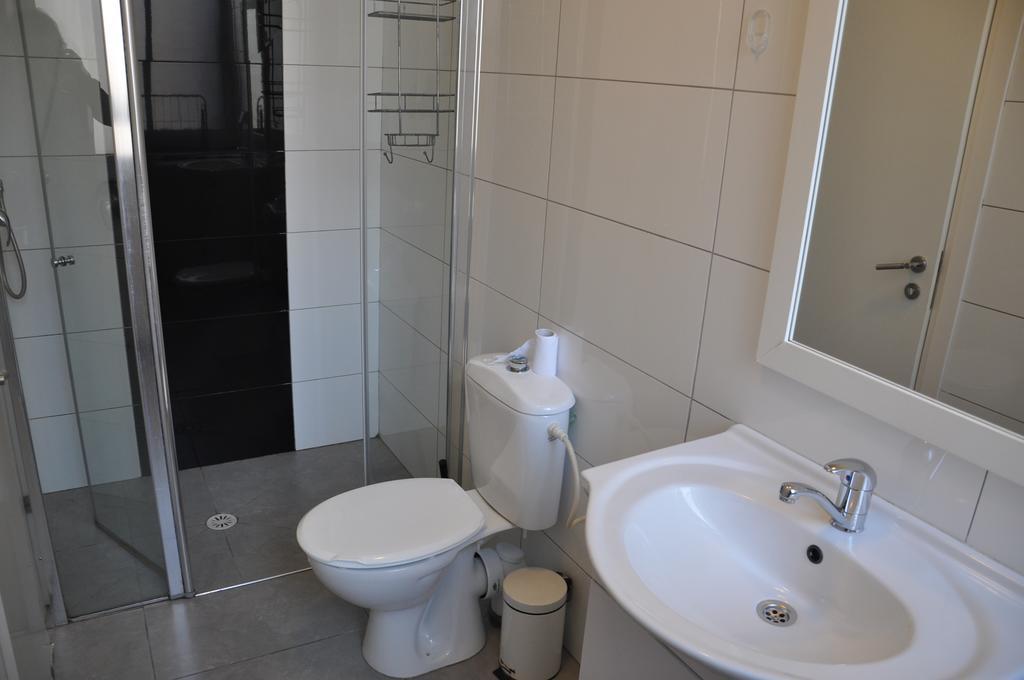 Isra Home Rothschild 8-2 Apartment バト・ヤム エクステリア 写真