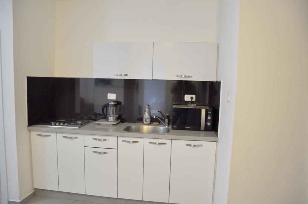 Isra Home Rothschild 8-2 Apartment バト・ヤム エクステリア 写真
